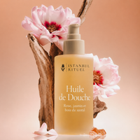 Huile de Douche Nourrissante — Rose, Jasmin & Bois de Santal